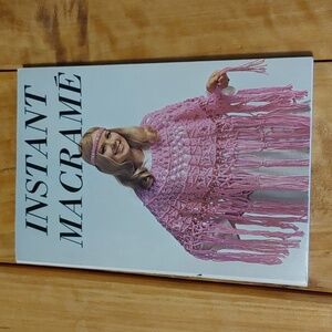 🍁Vintage Macrame Book 1971